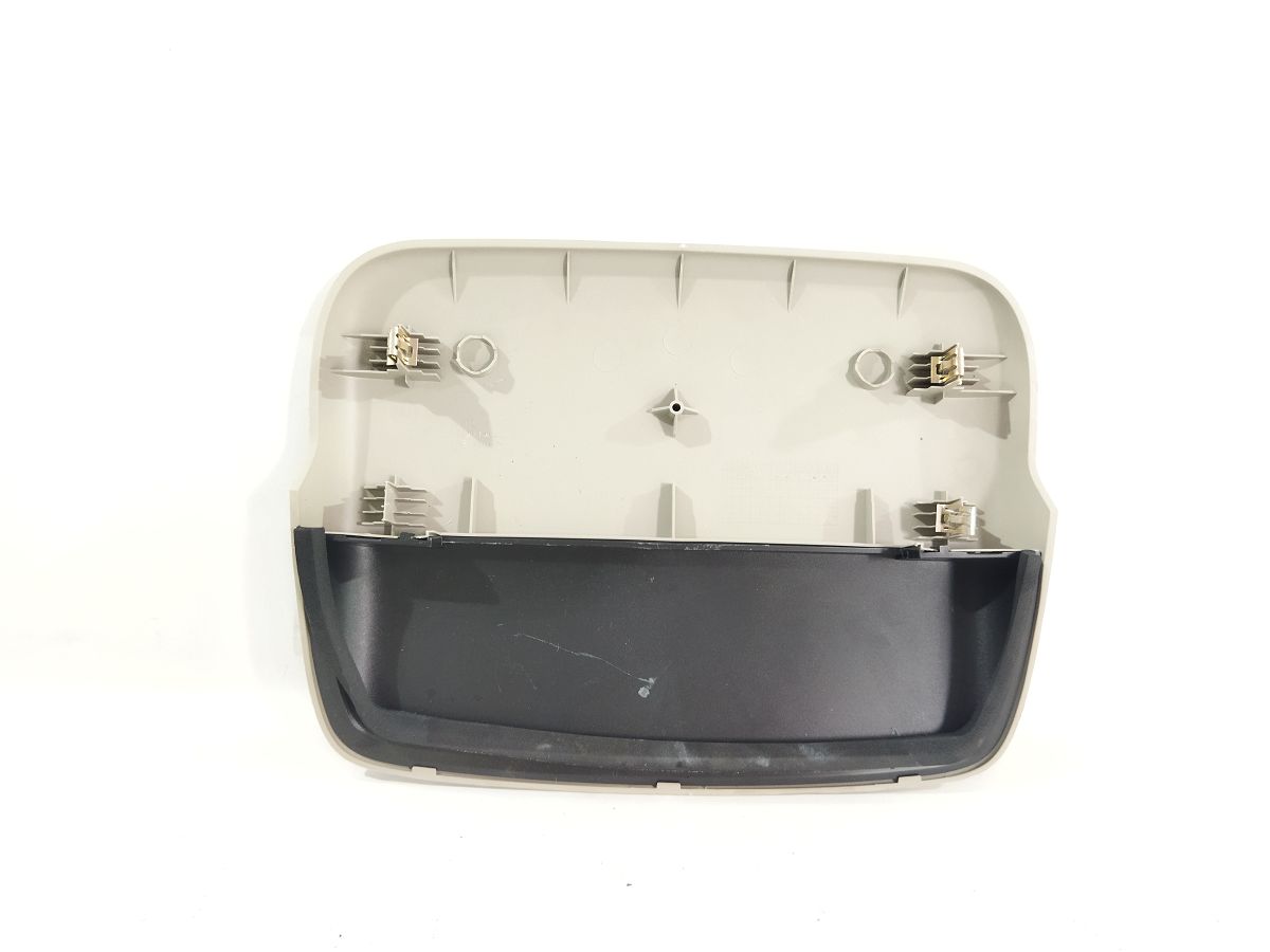 Fiesta Накладка сигналу стоп Ford Fiesta 2011-2019 AE8313N408A Ford Fiesta 2