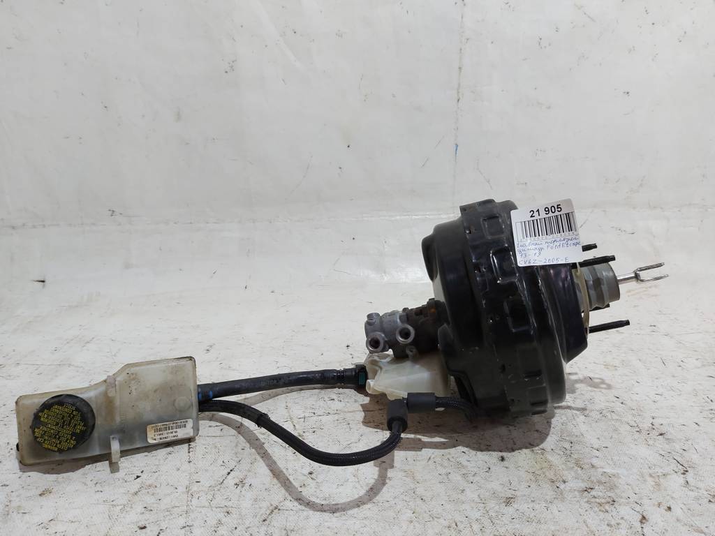 Escape. Главный тормозной цилиндр Ford Escape 2013-2019 CV6Z2005E Ford Escape