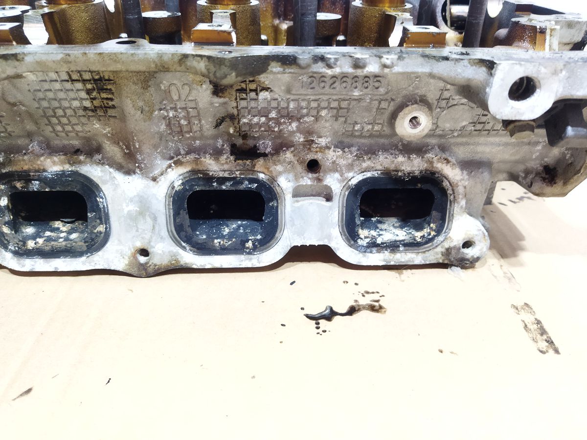 Regal Головка блока цилиндров Buick Regal 2014-2017 12686739 Buick Regal 9