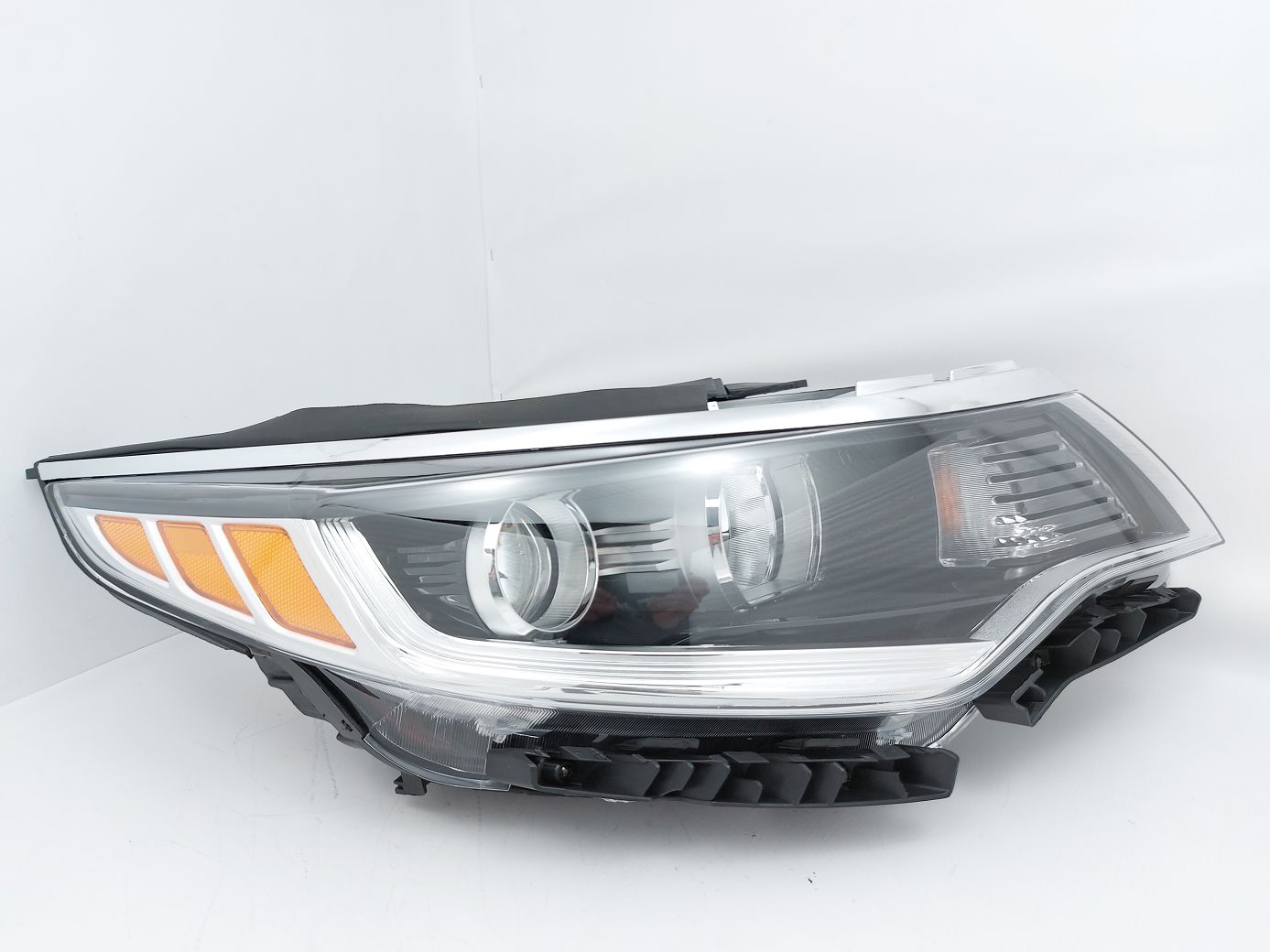 Фари головного світла. Фара передня права Kia Optima 2016-2018 92102D5000 Kia Optima Фари головного світла. Фара передня права Kia Optima 2016-2018 92102D5000 Kia Optima