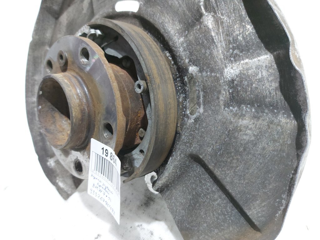 7 series Кулак задний правый BMW 7 2012 33326796498 BMW 7 4