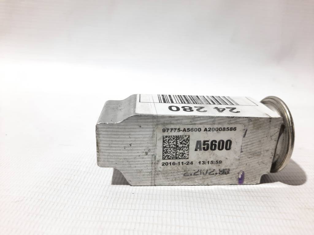 Forte Клапан кондиціонера Kia Forte 2017-2019 97626A7000 Kia Forte 2