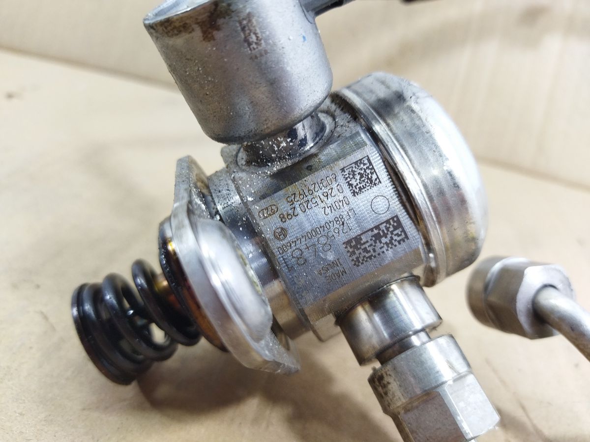 Regal Паливний насос високого тиску Buick Regal 2014-2017 12658481 Buick Regal 6