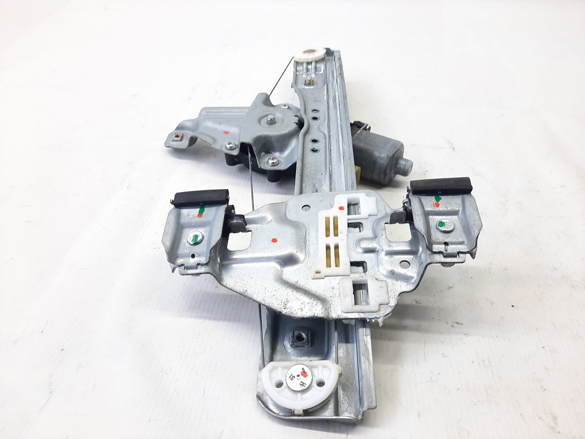 Volt Склопідйомник дверей задньої правої Chevrolet Volt 2011-2015 20998047 Chevrolet Volt 8