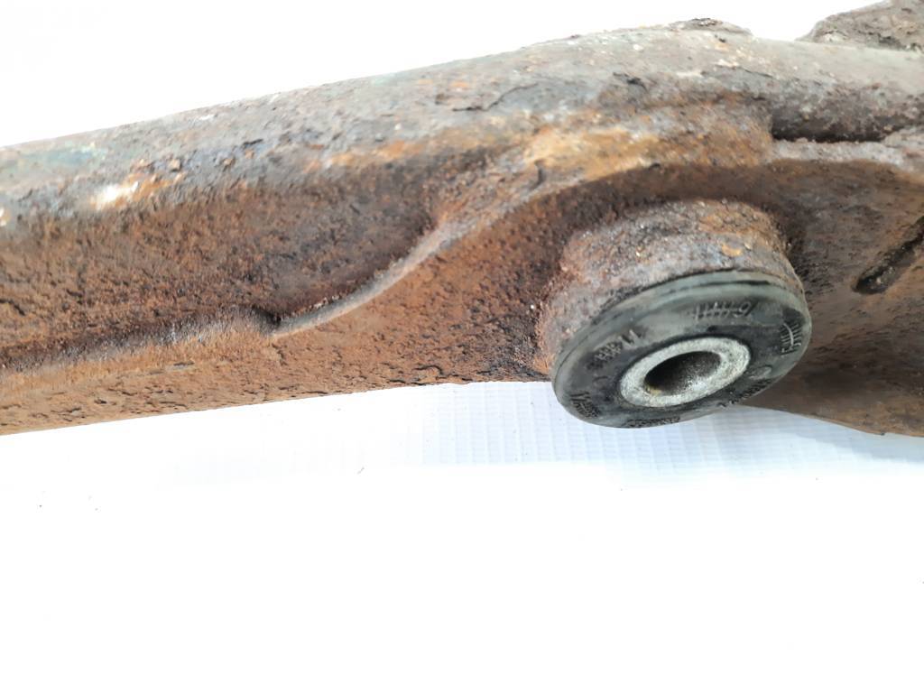 Dart Рычаг задний левый/правый нижний Dodge Dart 2013-2019 68080590AE Dodge Dart 55