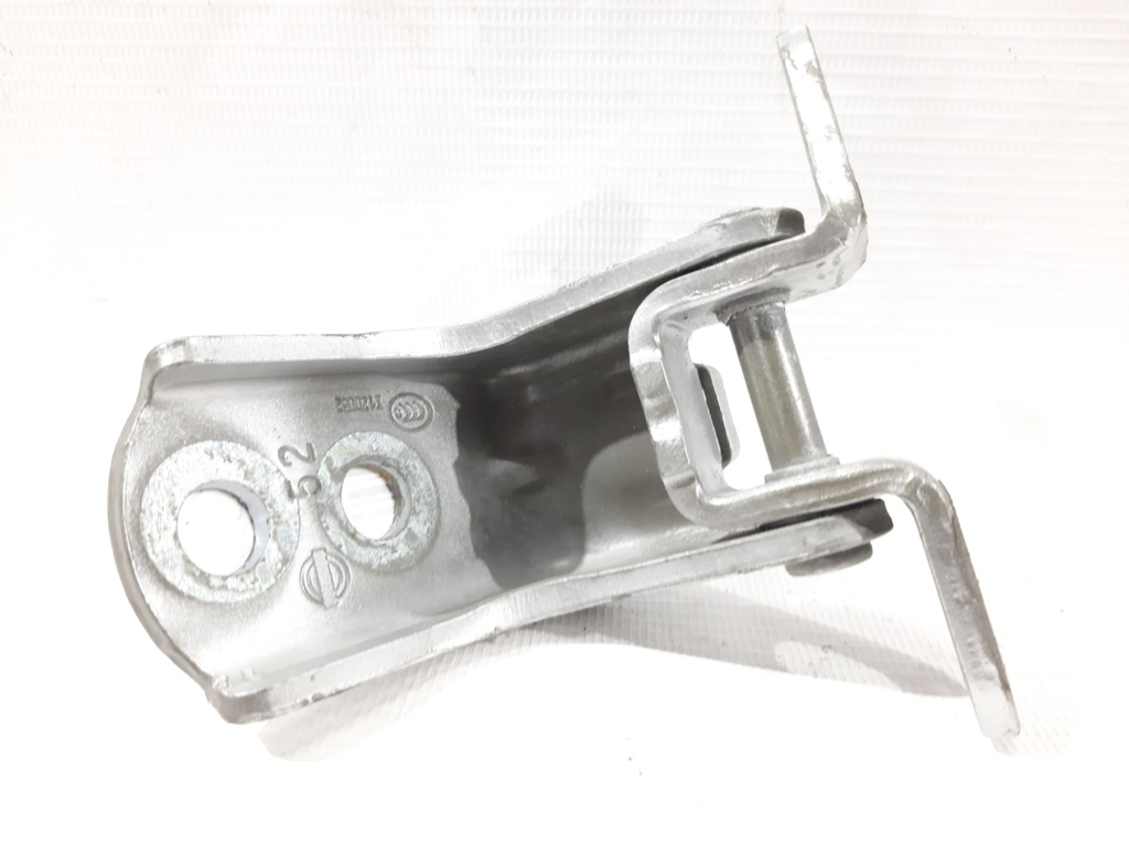 Altima Петля передней двери левой/правой верхняя/нижняя Nissan Altima 2007-2020 804015AA0B Nissan Altima 25