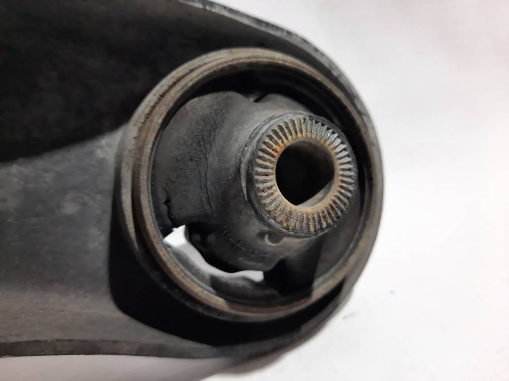 Veloster Важіль передній нижній правий Hyundai Veloster 2011-2017 54501-2V000 Hyundai Veloster 8 Veloster Важіль передній нижній правий Hyundai Veloster 2011-2017 54501-2V000 Hyundai Veloster 8