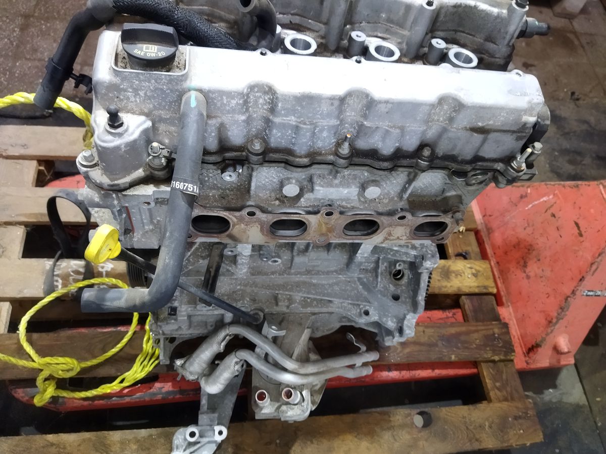 Dart Двигун (голий) (всередині іржа) 2.4 L Dodge Dart 2014-2016 68369232AA Dodge Dart 12