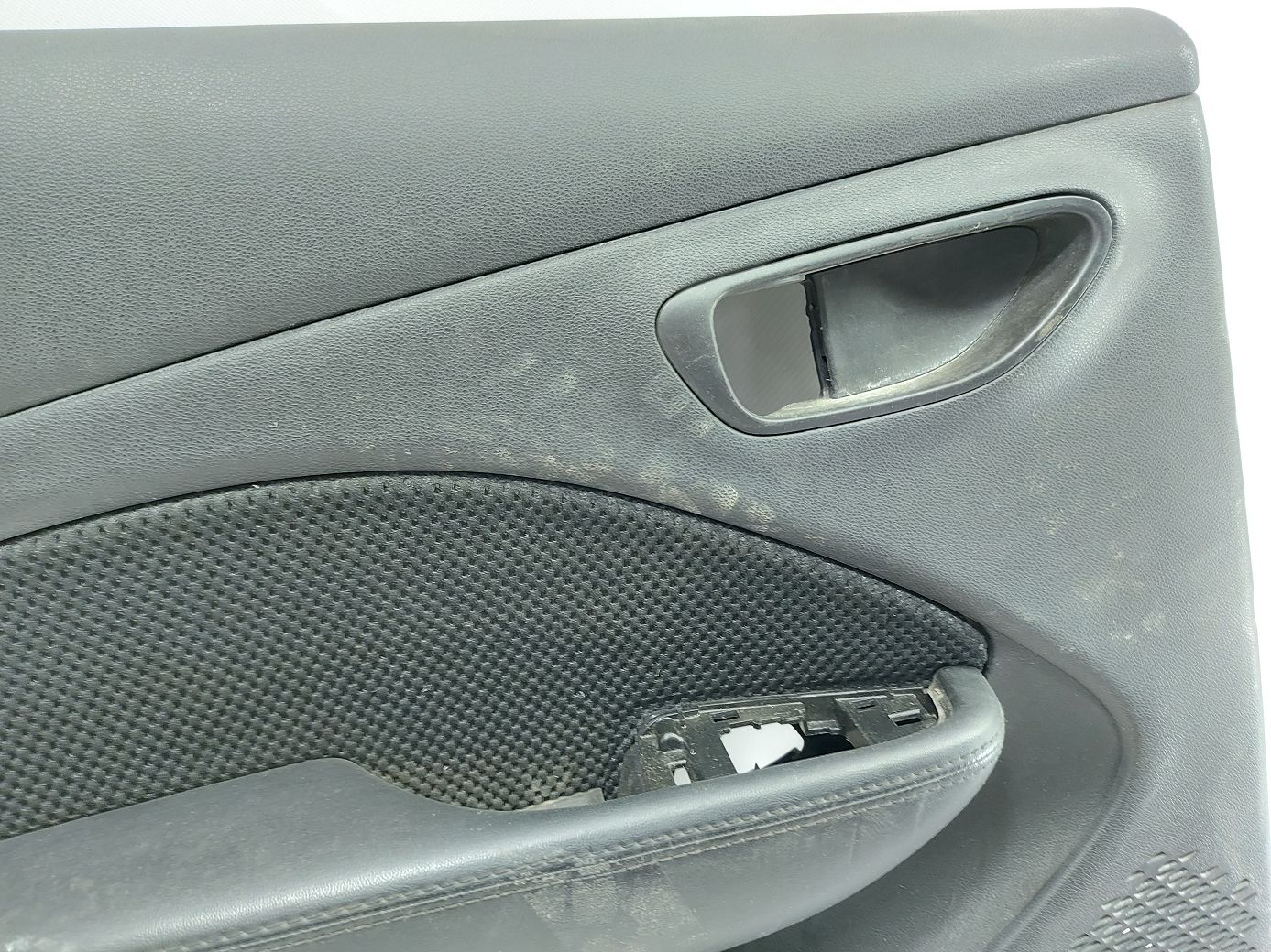 Dart Карта двери задней левой (черная, кожа) Dodge Dart 2014-2015 5MY59DX9AD Dodge Dart 2
