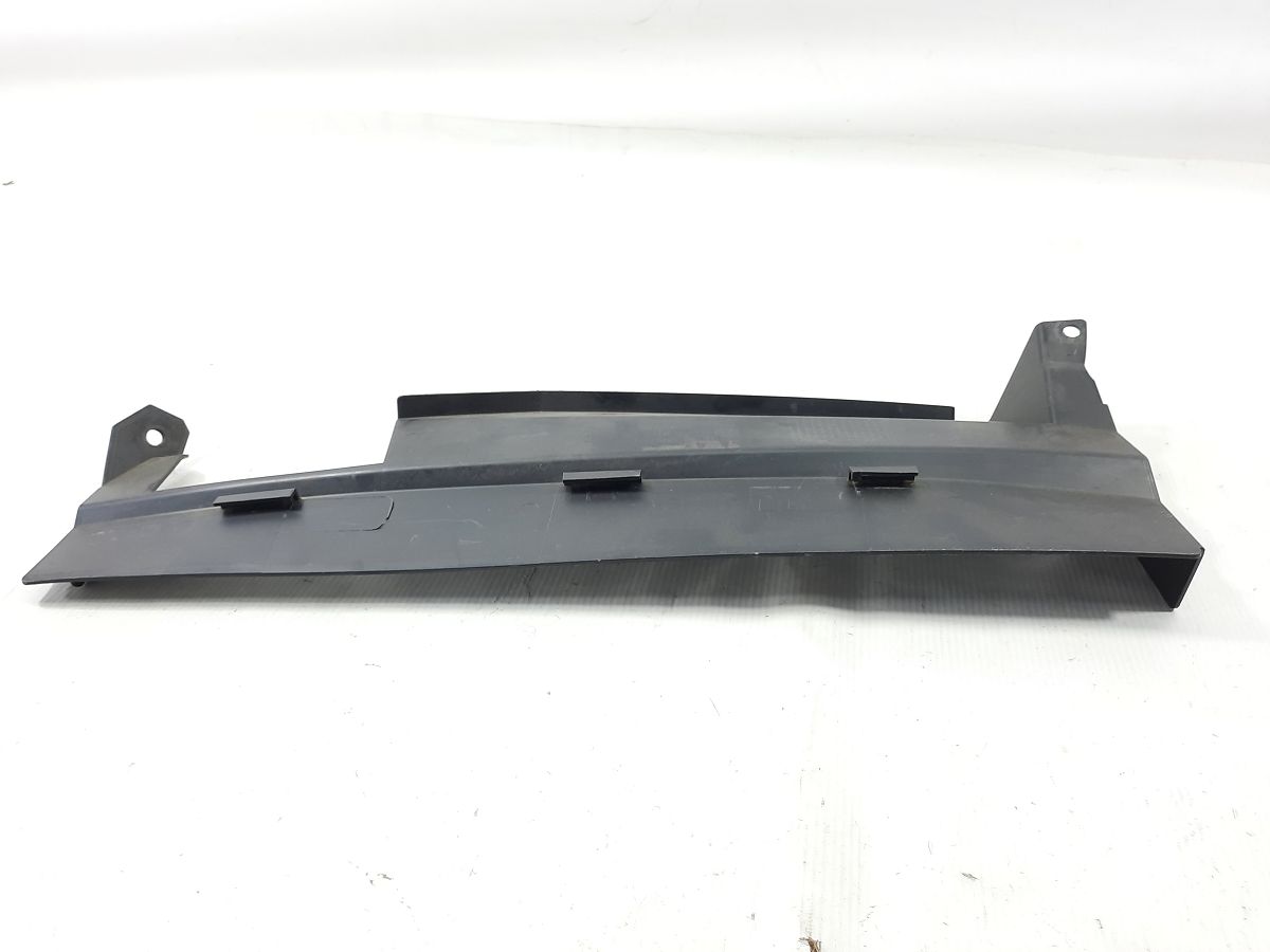 Ats Накладка під лобове скло (зовнішня) Cadillac ATS 2013-2016 22893531 Cadillac ATS 3