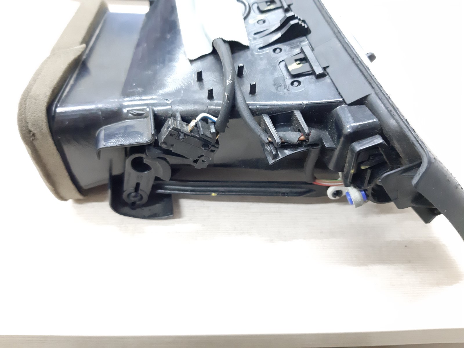 7 series Повітропровід торпеди лівий BMW 7 2012 64229112149 BMW 7 4