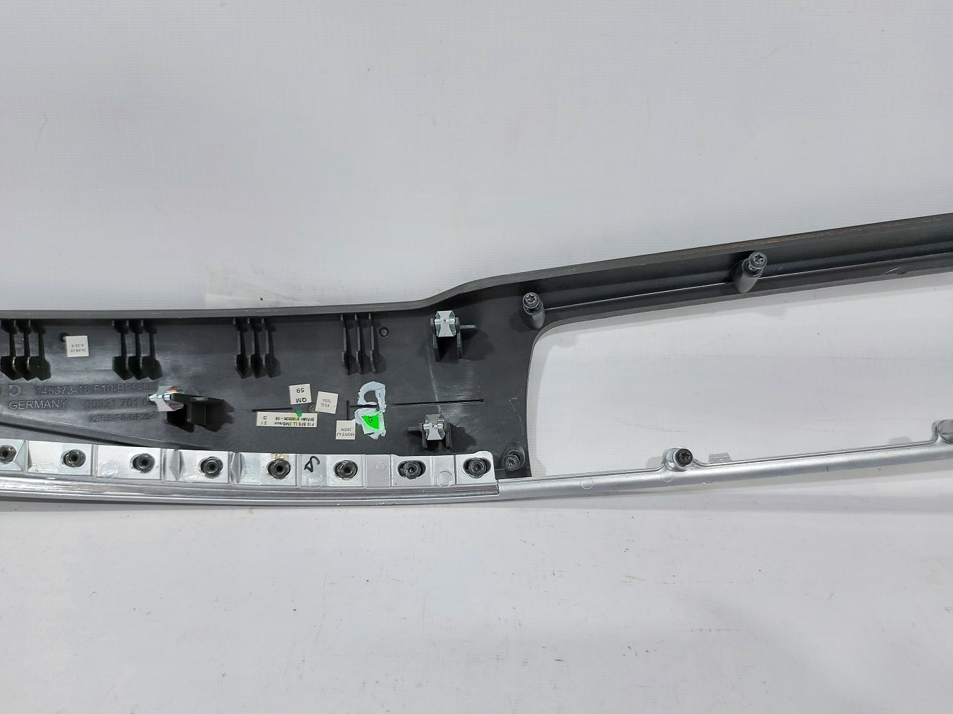 5 series Молдинг торпеди центральний правий BMW 5 series 2011-2014 51459192942 BMW 5 series 9 5 series Молдинг торпеди центральний правий BMW 5 series 2011-2014 51459192942 BMW 5 series 9