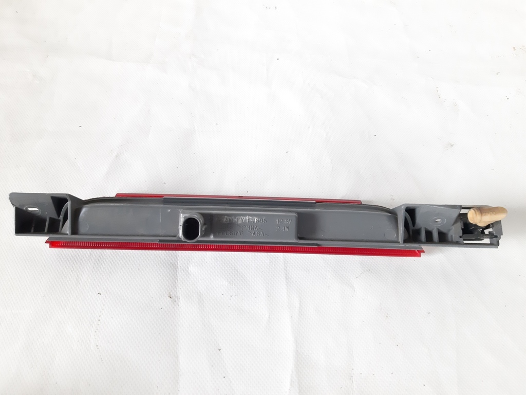 Equinox Дополнительный стоп сигнал крышки багажника Chevrolet Equinox 2010-2017 23214842 Chevrolet Equinox 9