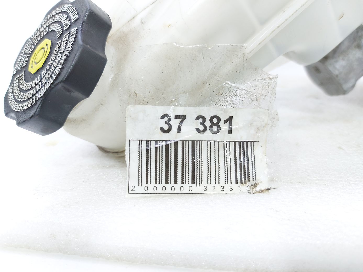 Malibu Головний гальмівний циліндр Chevrolet Malibu 2016-2021 84118574 Chevrolet Malibu 5