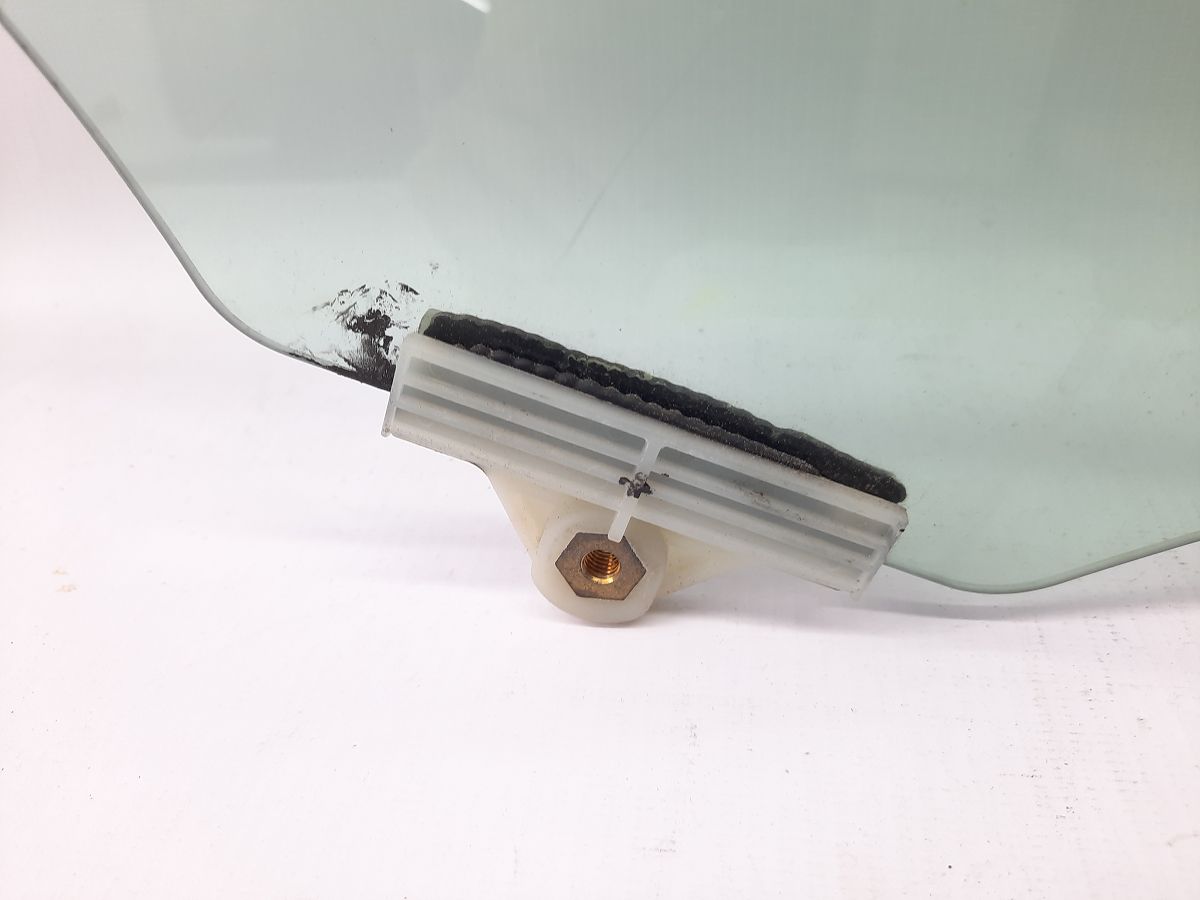 Forte Скло дверей задніх лівих Kia Forte 2014-2018 83410A7020 Kia Forte 2