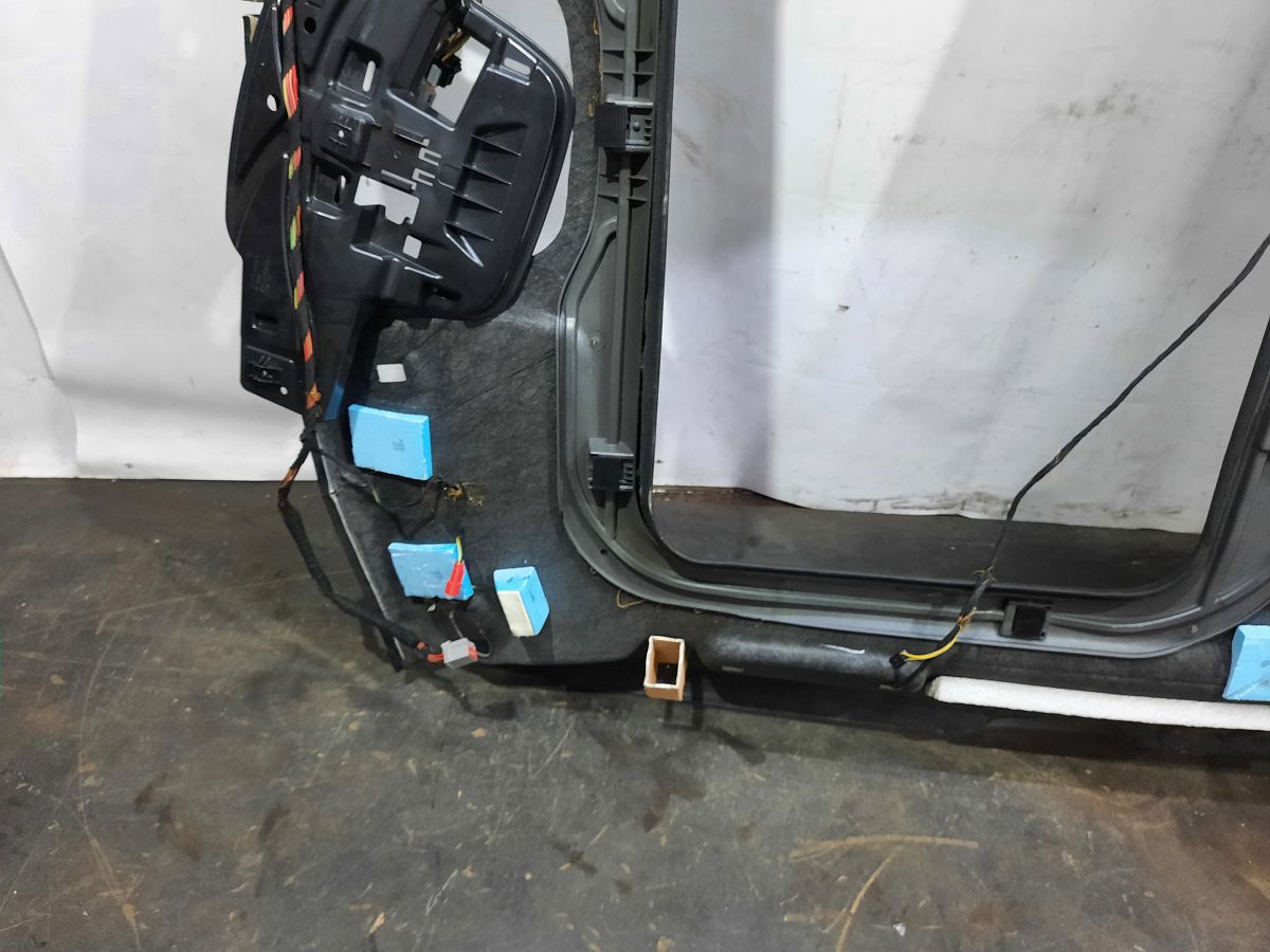 Charger Обшивка даху (стеля) Dodge Charger 2011-2014 1UV31DX9AB Dodge Charger 12