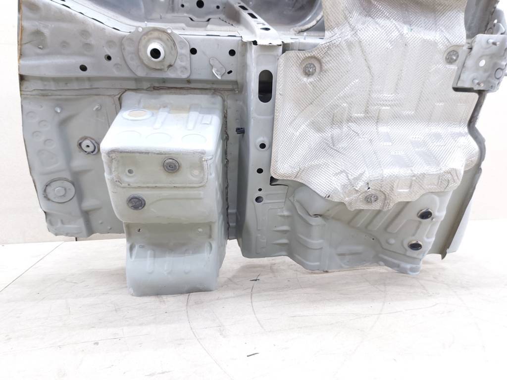 Cruze Чверть задня ліва Chevrolet Cruze 2016-2019 42713945 Chevrolet Cruze 9