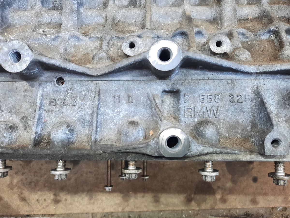 328i xdrive Блок цилиндров (дефект) BMW 328i xDrive 2007-2013 11110420714 BMW 328i xDrive 5