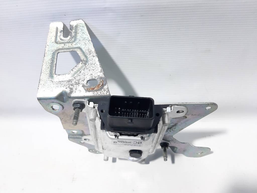 Sentra Блок управління трансмісією Nissan Sentra 2016-2018 310F65RD0B Nissan Sentra 14