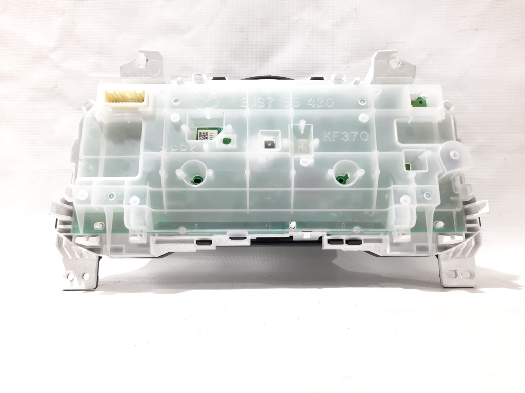 3 Щиток приладів Mazda 3 2014-2016 BHN155471E Mazda 3 13 3 Щиток приладів Mazda 3 2014-2016 BHN155471E Mazda 3 13