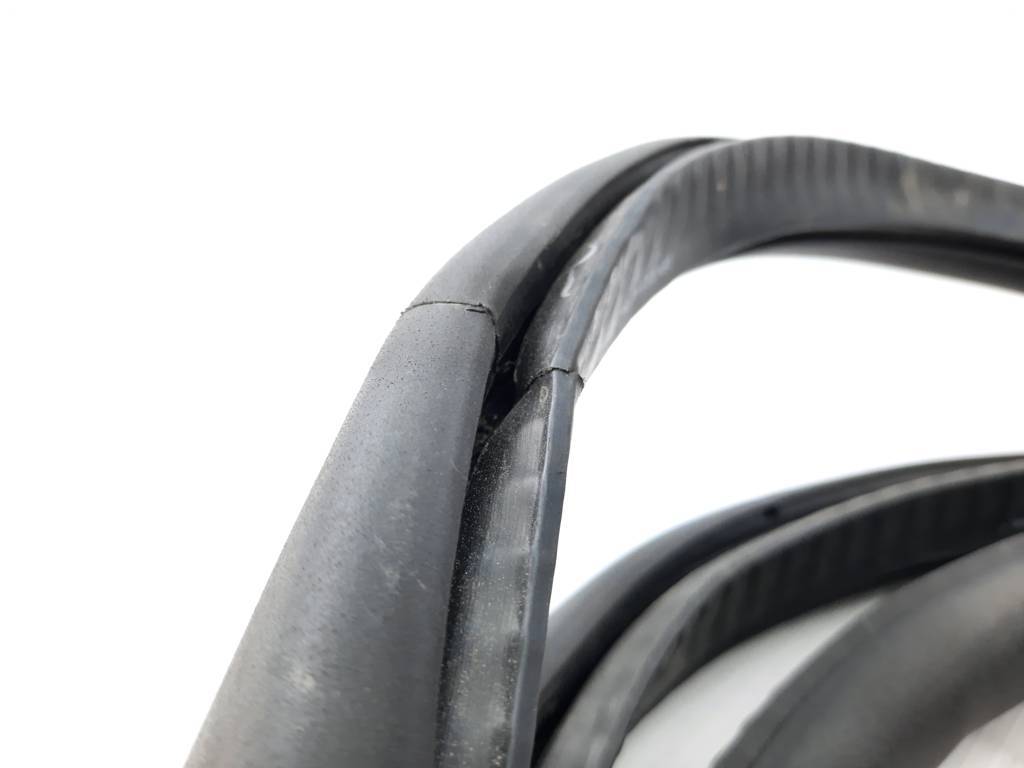 7 series Уплотнитель двери передней левый/правый BMW 7 2009-2015 51337177998 BMW 7 3