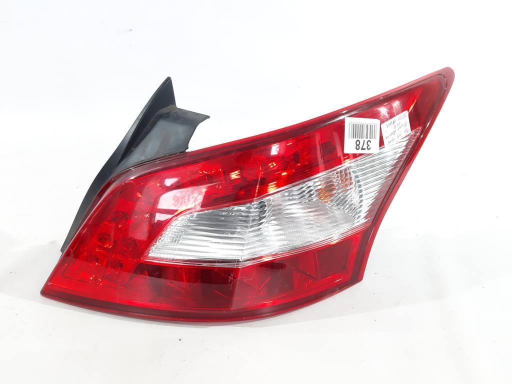 Maxima. Фонарь задний правый Nissan Maxima 2009-2012 265509N00B Nissan Maxima