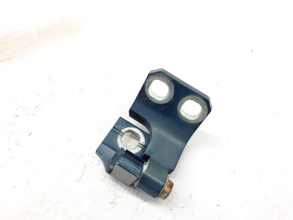 Dart Петля двери задней/передней правой верхняя Dodge Dart 2013-2019 68082432AE Dodge Dart 8