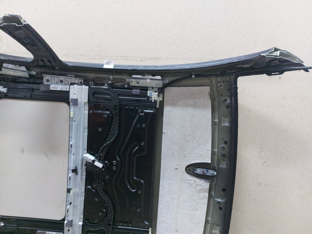 7 series Дах (метал) під люк BMW 7 2012 41317204407 BMW 7 4