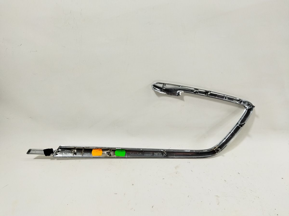 S60 Молдинг карты двери передней правой Volvo S60 2011-2018 8635859 Volvo S60 4