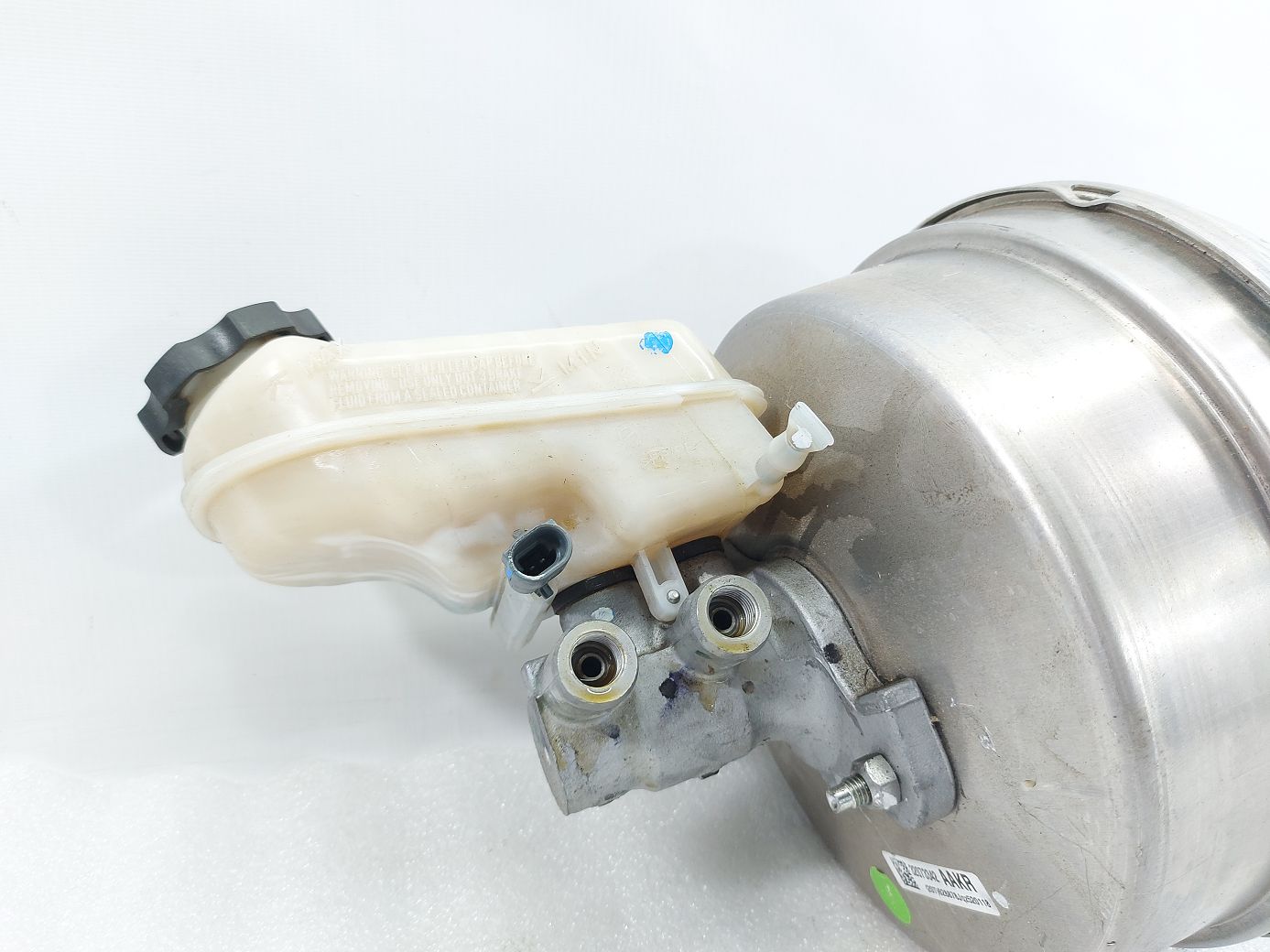 Ats Головний гальмівний циліндр Cadillac ATS 2014-2019 84614708 Cadillac ATS 4