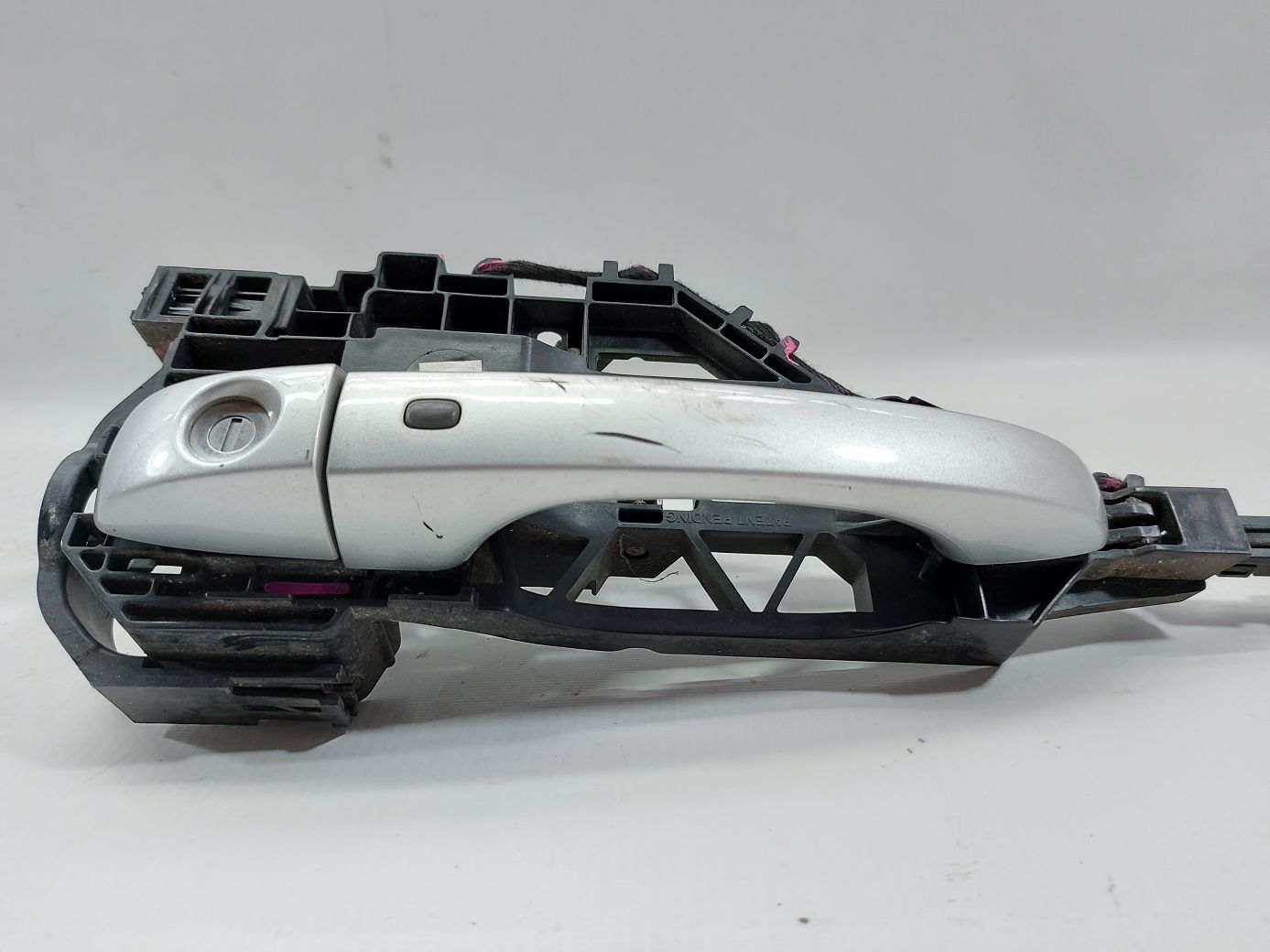 Journey Ручка дверей передньої лівої зовнішня з безключовим доступом Dodge Journey 2008-2010 1EE55DA4AD Dodge Journey 2