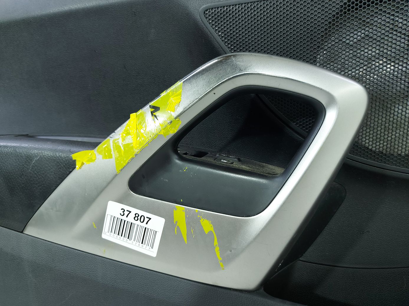 Veloster Карта двери передней левой (черная) (без кожи, без ткани) Hyundai Veloster 2012 823072V010RY Hyundai Veloster 4