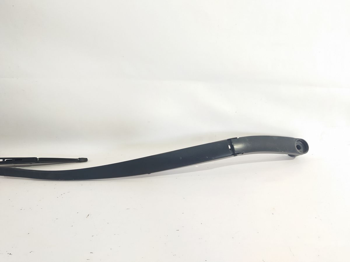 Optima Важіль склоочисника правий Kia Optima 2016-2020 98321D4000 Kia Optima 2