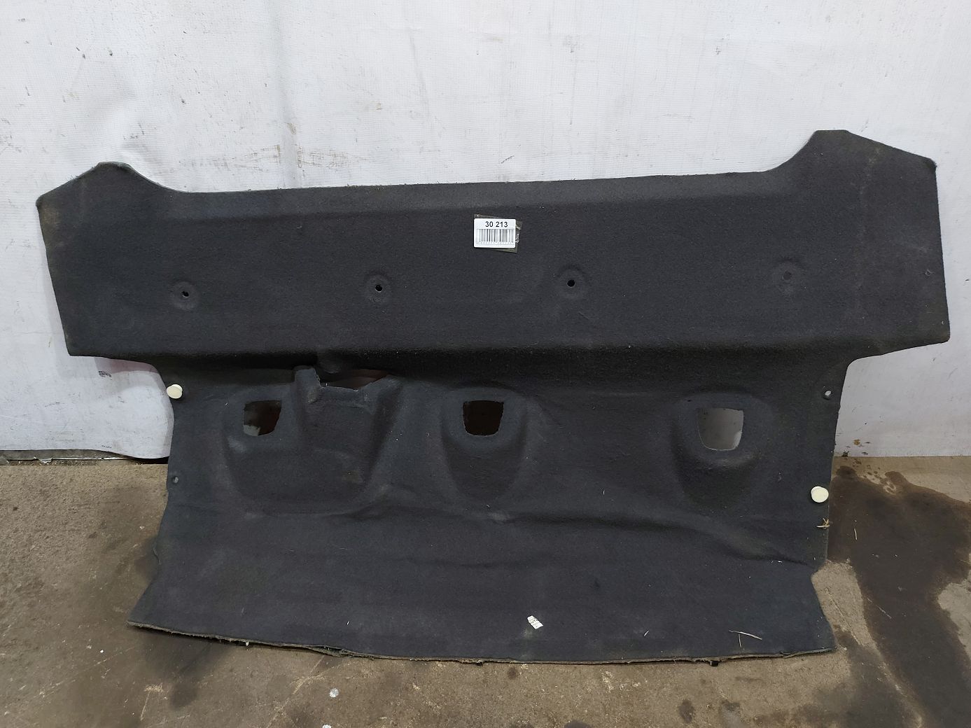 Fiesta sedan. Полиця під заднє скло Ford Fiesta sedan 2011-2019 AE8Z5446668AC Ford Fiesta sedan