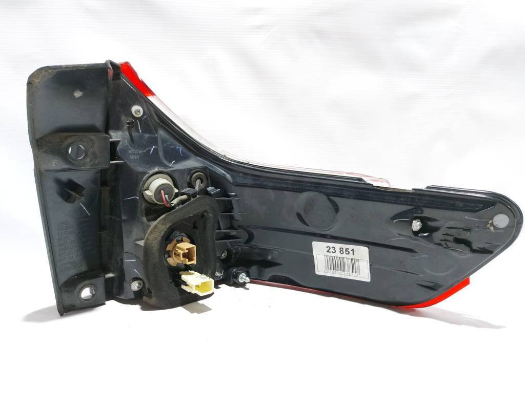 Товары с дефектами Фонарь задний левый (разбит) Toyota SIENNA 2015-2019 8156008050 Toyota SIENNA 2