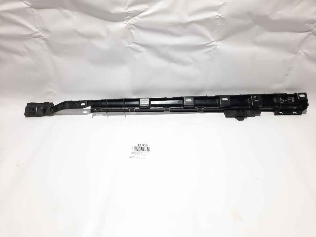 7 series Кріплення накладки порога заднє ліве BMW 7 2009-2012 7187105 BMW 7 5