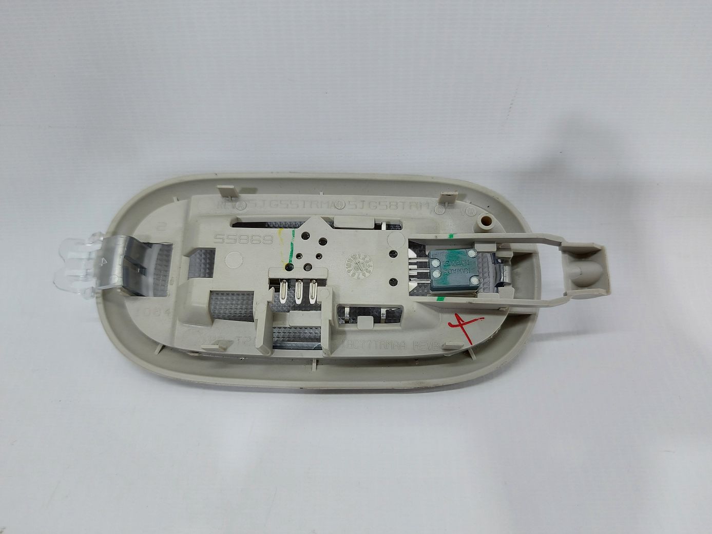 Journey Плафон потолочный центральный Dodge Journey 2011-2019 1NU56HDAAA Dodge Journey 8