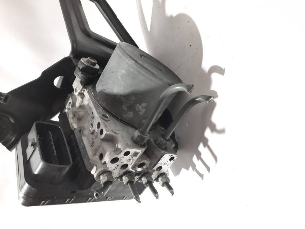 Sienna Блок ABS Toyota SIENNA 2015-2018 4405008240 Toyota SIENNA 2