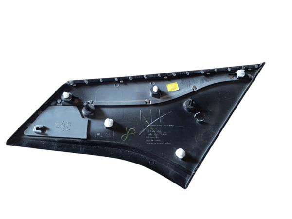 Bolt Накладка (молдинг) заднего крыла левая Chevrolet Bolt EV 2017-2023 42546467 Chevrolet Bolt EV 3