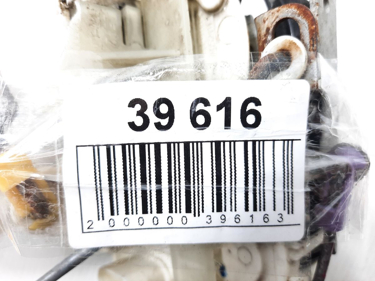 Patriot Замок дверей передньої правої Jeep Patriot 2010-2016 4589646AD Jeep Patriot 6