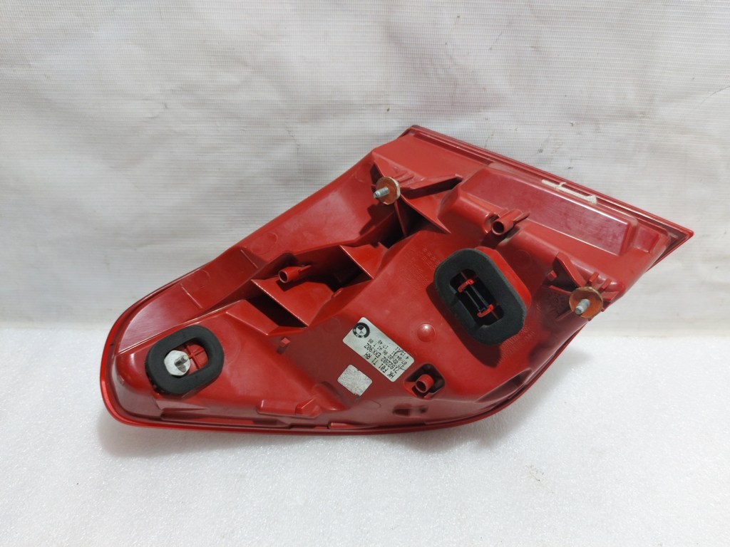 Товари з дефектами Ліхтар задній правий (дефект) BMW 7 2012 63217182202 BMW 7 4 Товари з дефектами Ліхтар задній правий (дефект) BMW 7 2012 63217182202 BMW 7 4