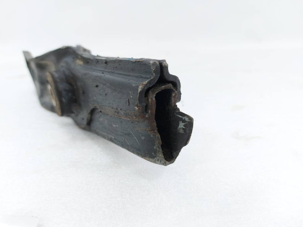 Dart Важіль задній лівий/правий нижній Dodge Dart 2013-2019 68080590AE Dodge Dart 63