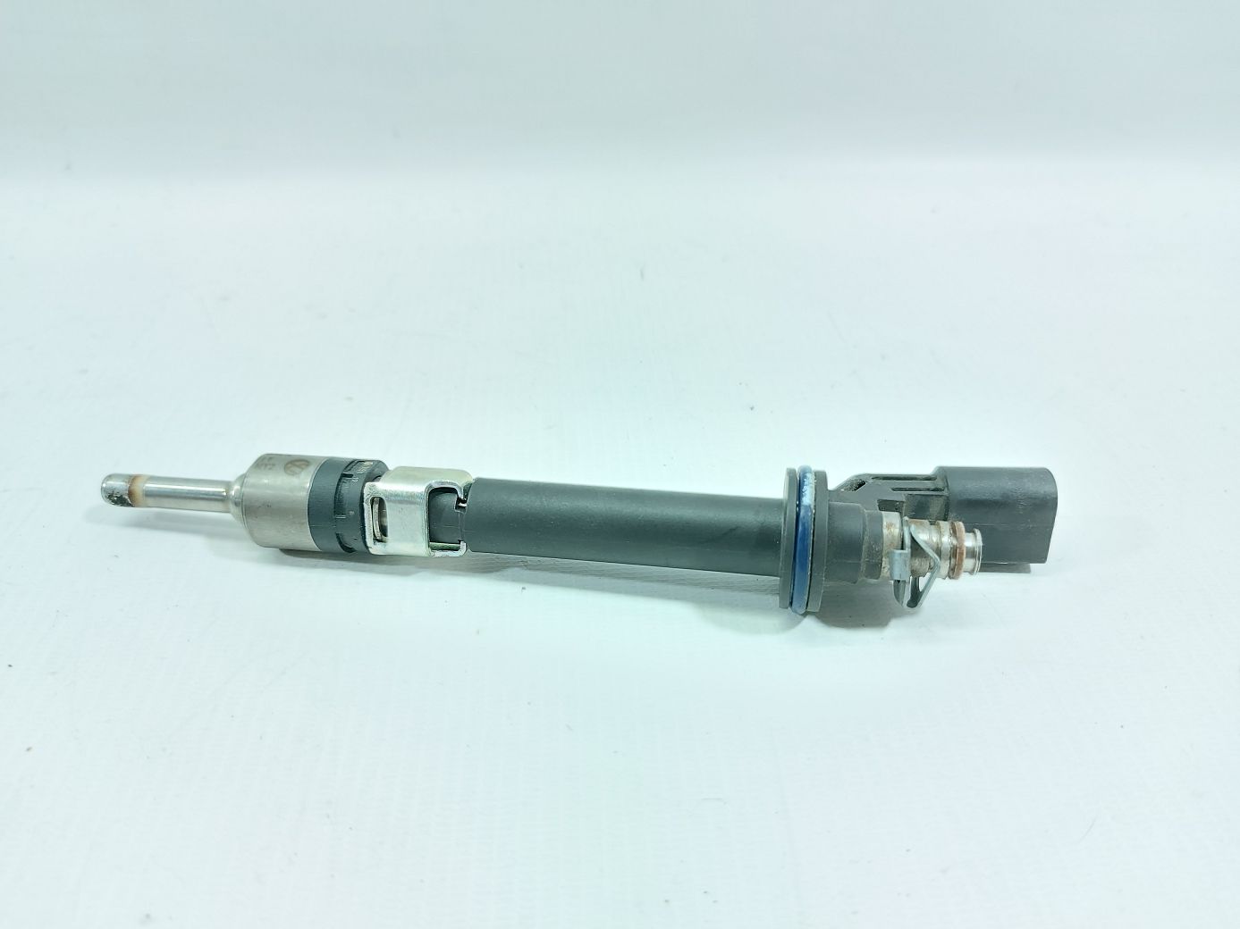 Passat Форсунка топливная (с удлинителем) Volkswagen Passat 2006-2018 03H906036R Volkswagen Passat 2 Passat Форсунка топливная (с удлинителем) Volkswagen Passat 2006-2018 03H906036R Volkswagen Passat 2