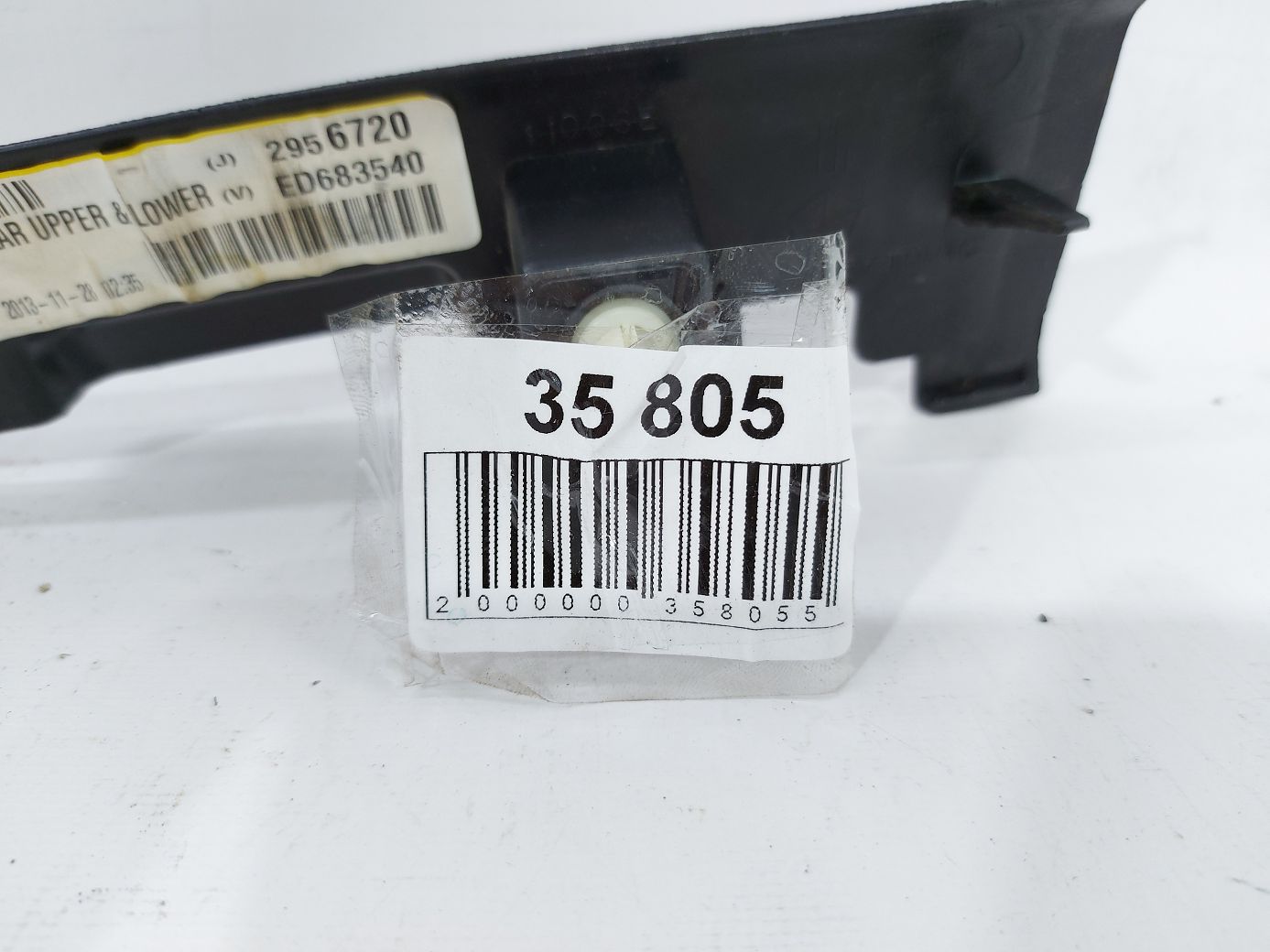 Dart Обшивка порога переднего левого угловая верхняя Dodge Dart 2013-2019 1VN57DX9AC Dodge Dart 9