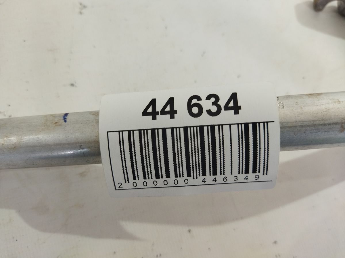 Fiesta Трубка кондиціонера компресор-пічка другий Ford Fiesta 2011-2019 D2B119N617 Ford Fiesta 4