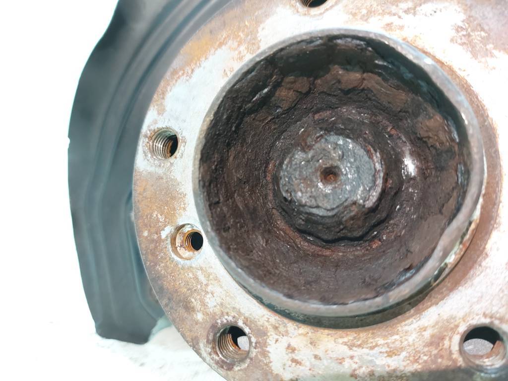 328i xdrive Поворотный кулак передний правый BMW 328i xDrive 2006-2013 31216768996 BMW 328i xDrive 3
