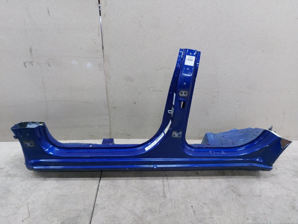 Avenger. Стійка центральна ліва (метал) Dodge Avenger 2011-2014 68092171AB Dodge Avenger
