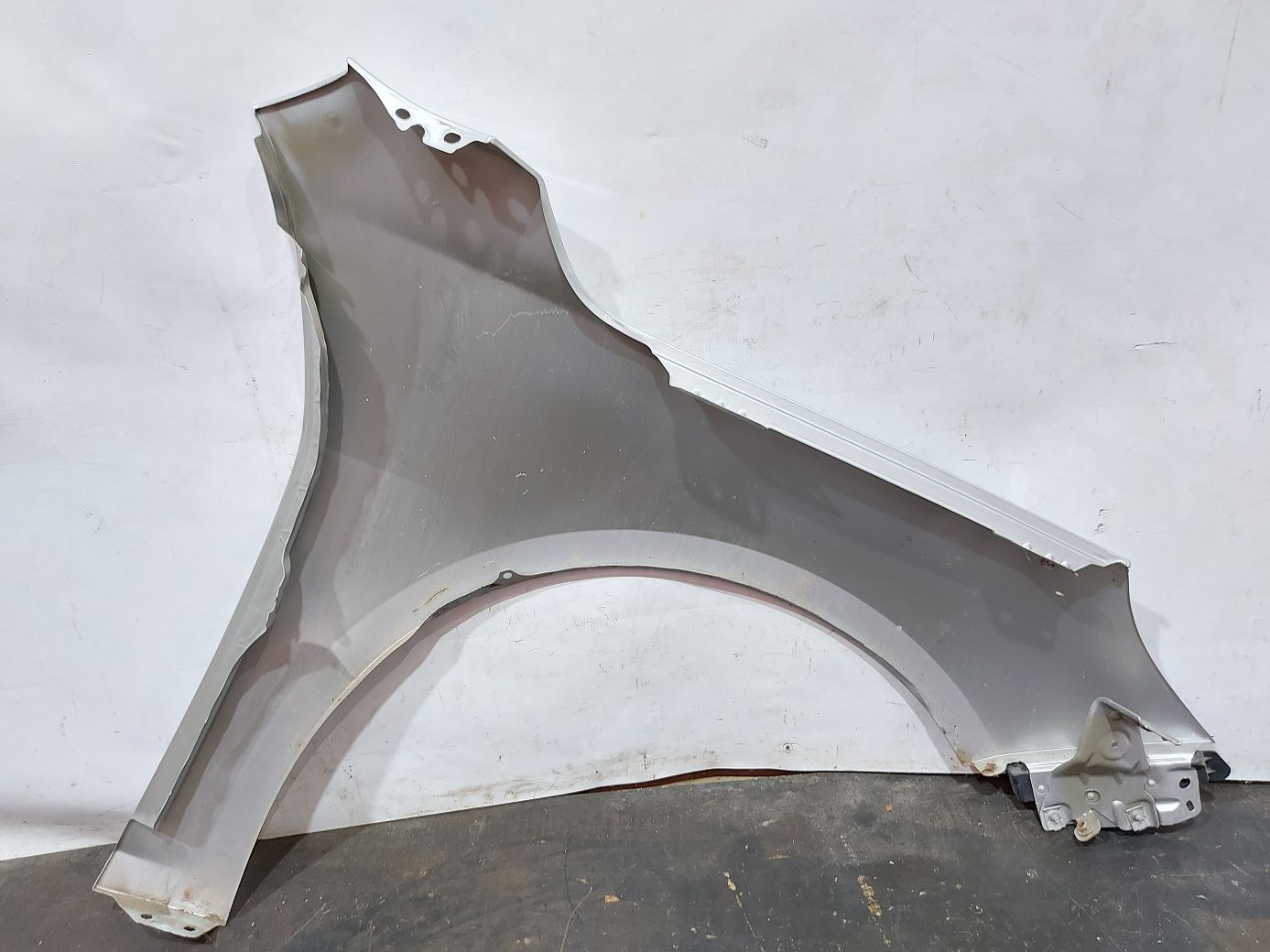 Malibu Крыло переднее левое Chevrolet Malibu 2013-2015 22899770 Chevrolet Malibu 5