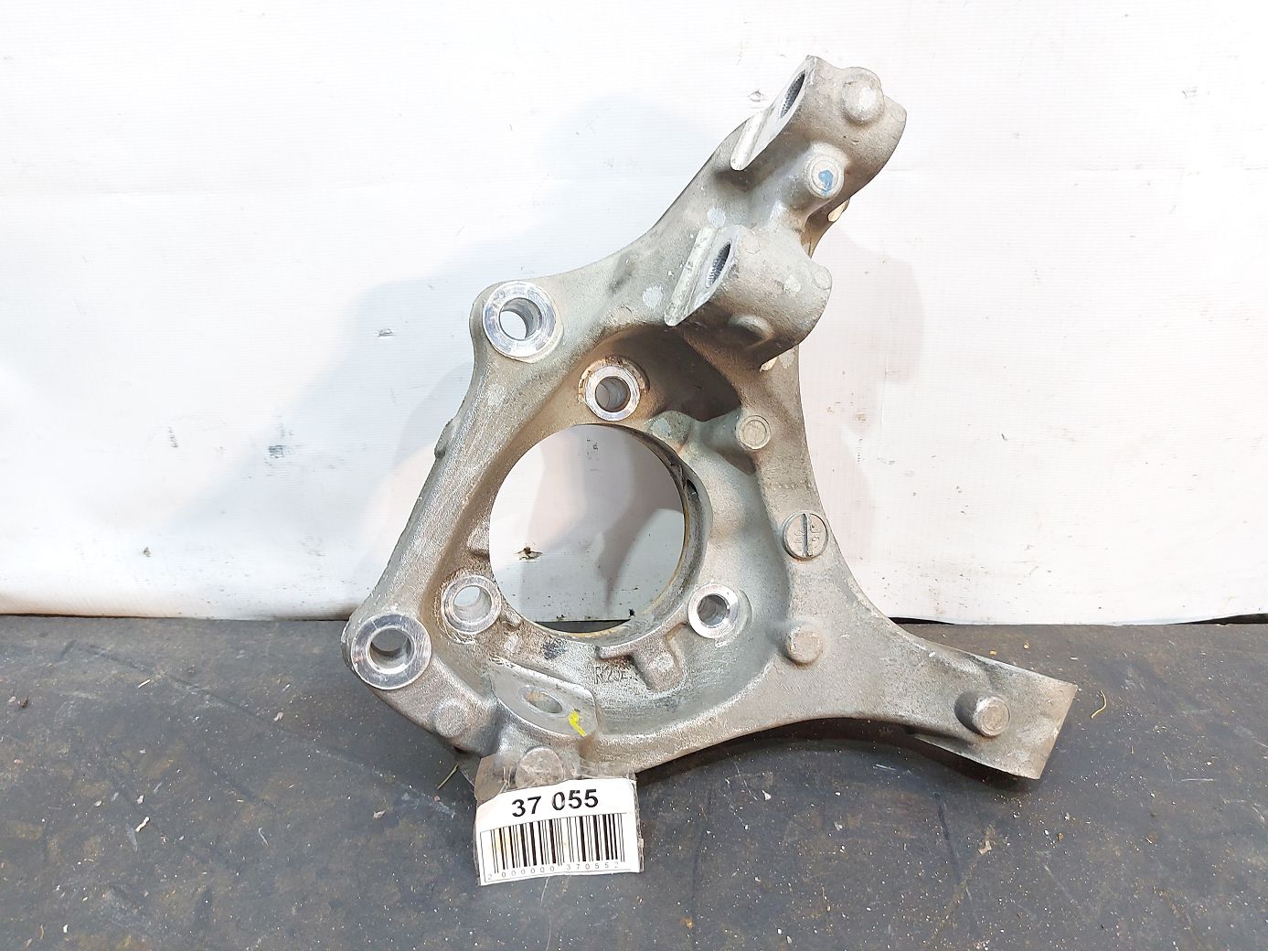 Equinox Поворотний кулак передній правий Chevrolet Equinox 2010-2017 22786978 Chevrolet Equinox 1