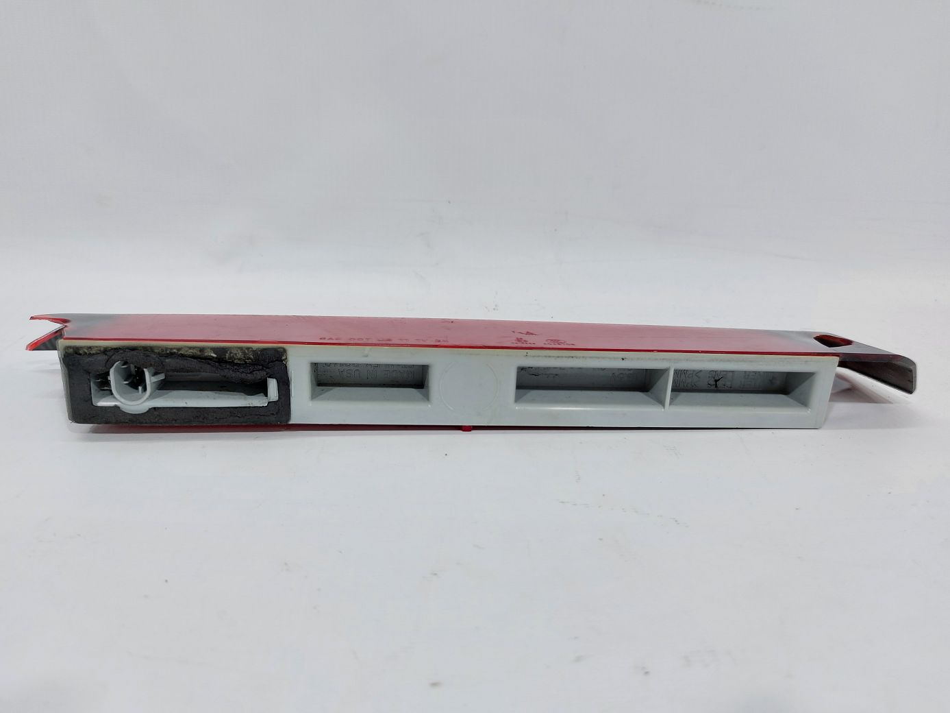 Volt Додатковий сигнал стоп Chevrolet Volt 2011-2015 22765515 Chevrolet Volt 6